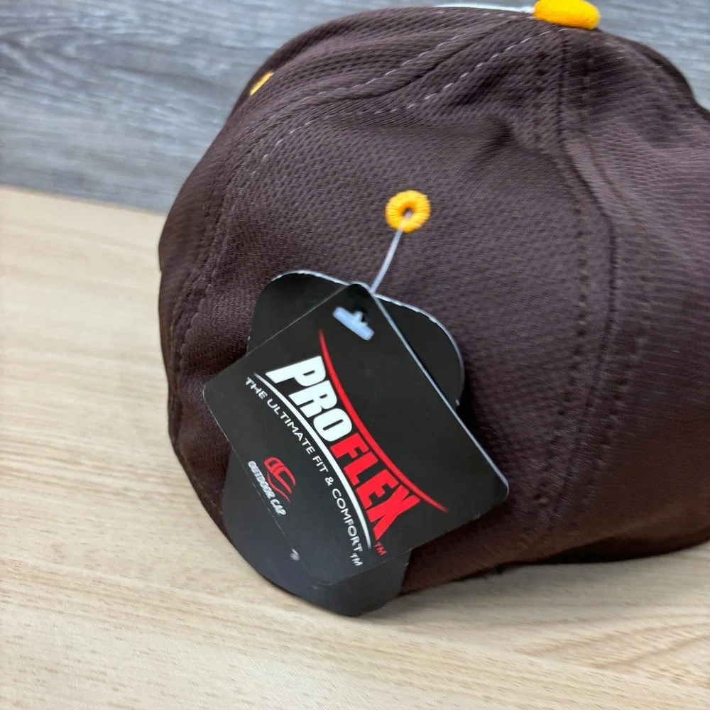 GN Hat Cap Fitted One Size Brown Baseball Cap Crown Performance‎ NWT